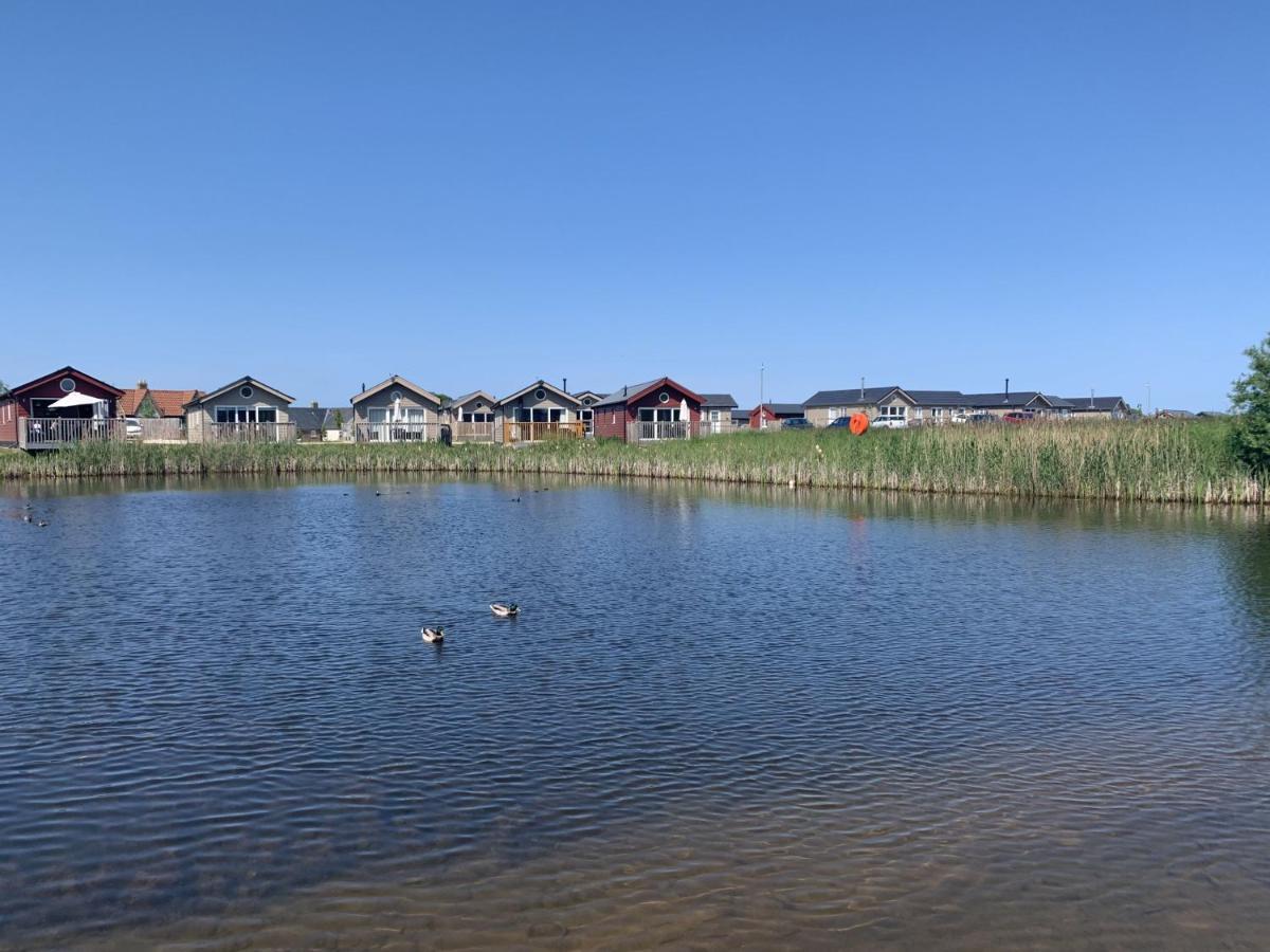The Lake House At The Bay Filey, Sleeps 4, 1 Dog Welcome For Free Too Eksteriør billede